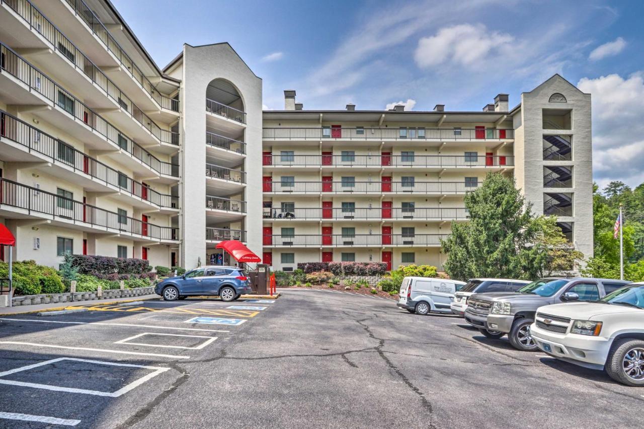 Dtwn Gatlinburg Studio Pool Access! Buitenkant foto